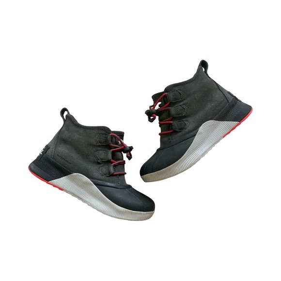 Sorel Kids' Out 'N About Classic Waterproof Boot Size 3 - Picture 2 of 7